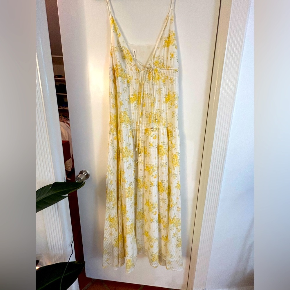 Kivari dress size USA 8